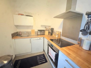 Appartement en Location à St-maximin-la-ste-baume / 3 pièces 66m2