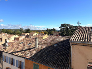 Appartement en Location à St-maximin-la-ste-baume / 65m2