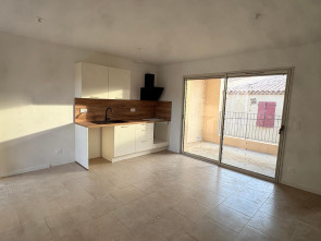 Appartement en Location à Pourrieres / 3 pièces 51m2