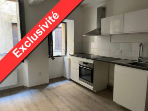 Appartement rénové en Location à Brignoles / 2 pièces 36m2