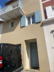 Maison en Location à St-maximin-la-ste-baume / 4 pièces 86m2