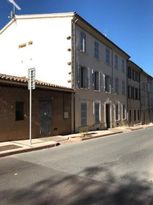 Appartement en Location à Camps-la-source / 3 pièces 73m2