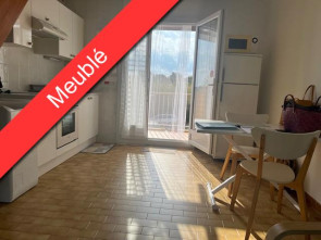Appartement en Location à Hyeres---giens / 1 pièce 33m2