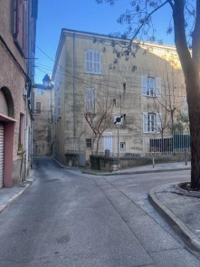 Locaux professionnels en Location à Brignoles / 2 pièces 57m2